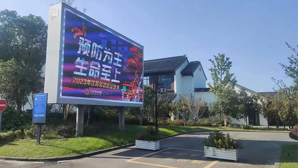 尊龙凯时[苏州景物园林设计,苏州景物园林施工,苏州文物古建修缮,苏州香山制造,苏州园林设计,苏州景物园林设计,苏州园林制造,苏州景物园林制造,苏州古修建修复]