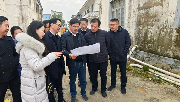 尊龙凯时[苏州景物园林设计,苏州景物园林施工,苏州文物古建修缮,苏州香山制造,苏州园林设计,苏州景物园林设计,苏州园林制造,苏州景物园林制造,苏州古修建修复]
