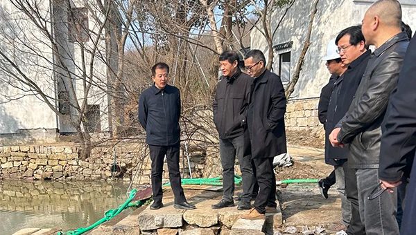 尊龙凯时[苏州景物园林设计,苏州景物园林施工,苏州文物古建修缮,苏州香山制造,苏州园林设计,苏州景物园林设计,苏州园林制造,苏州景物园林制造,苏州古修建修复]