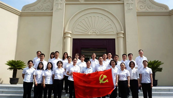 尊龙凯时[苏州景物园林设计,苏州景物园林施工,苏州文物古建修缮,苏州香山制造,苏州园林设计,苏州景物园林设计,苏州园林制造,苏州景物园林制造,苏州古修建修复]