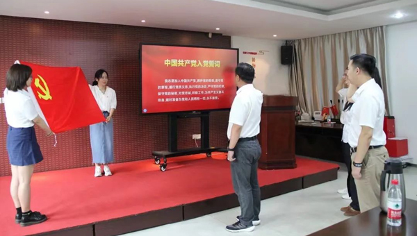 尊龙凯时[苏州景物园林设计,苏州景物园林施工,苏州文物古建修缮,苏州香山制造,苏州园林设计,苏州景物园林设计,苏州园林制造,苏州景物园林制造,苏州古修建修复]