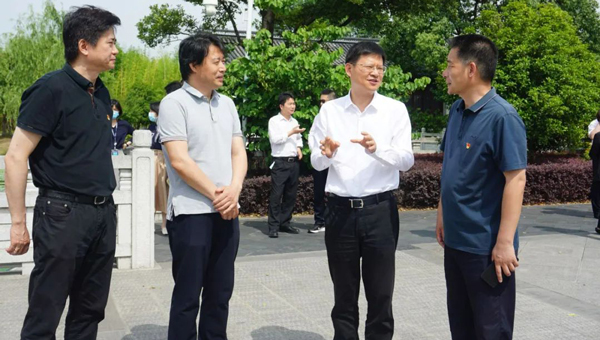 尊龙凯时[苏州景物园林设计,苏州景物园林施工,苏州文物古建修缮,苏州香山制造,苏州园林设计,苏州景物园林设计,苏州园林制造,苏州景物园林制造,苏州古修建修复]