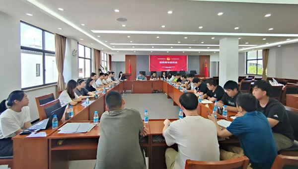 尊龙凯时[苏州景物园林设计,苏州景物园林施工,苏州文物古建修缮,苏州香山制造,苏州园林设计,苏州景物园林设计,苏州园林制造,苏州景物园林制造,苏州古修建修复]