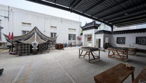 尊龙凯时[苏州景物园林设计,苏州景物园林施工,苏州文物古建修缮,苏州香山制造,苏州园林设计,苏州景物园林设计,苏州园林制造,苏州景物园林制造,苏州古修建修复]