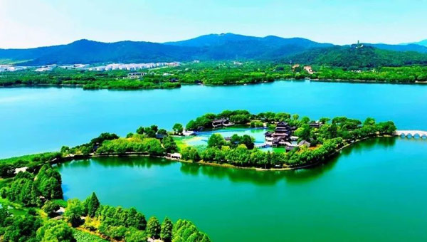 尊龙凯时[苏州景物园林设计,苏州景物园林施工,苏州文物古建修缮,苏州香山制造,苏州园林设计,苏州景物园林设计,苏州园林制造,苏州景物园林制造,苏州古修建修复]