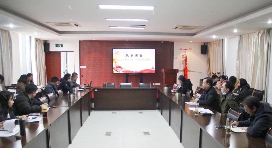 尊龙凯时[苏州景物园林设计,苏州景物园林施工,苏州文物古建修缮,苏州香山制造,苏州园林设计,苏州景物园林设计,苏州园林制造,苏州景物园林制造,苏州古修建修复]