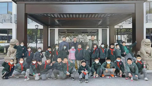 尊龙凯时[苏州景物园林设计,苏州景物园林施工,苏州文物古建修缮,苏州香山制造,苏州园林设计,苏州景物园林设计,苏州园林制造,苏州景物园林制造,苏州古修建修复]