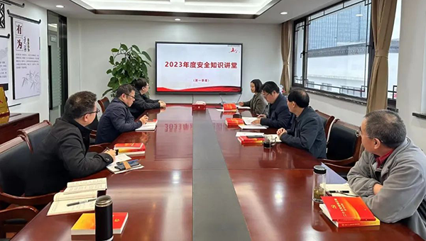 尊龙凯时[苏州景物园林设计,苏州景物园林施工,苏州文物古建修缮,苏州香山制造,苏州园林设计,苏州景物园林设计,苏州园林制造,苏州景物园林制造,苏州古修建修复]