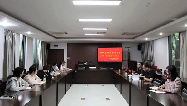 尊龙凯时[苏州景物园林设计,苏州景物园林施工,苏州文物古建修缮,苏州香山制造,苏州园林设计,苏州景物园林设计,苏州园林制造,苏州景物园林制造,苏州古修建修复]