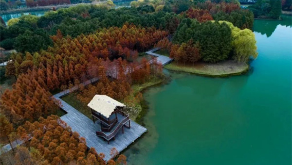 尊龙凯时[苏州景物园林设计,苏州景物园林施工,苏州文物古建修缮,苏州香山制造,苏州园林设计,苏州景物园林设计,苏州园林制造,苏州景物园林制造,苏州古修建修复]