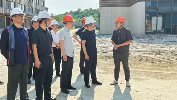 尊龙凯时[苏州景物园林设计,苏州景物园林施工,苏州文物古建修缮,苏州香山制造,苏州园林设计,苏州景物园林设计,苏州园林制造,苏州景物园林制造,苏州古修建修复]
