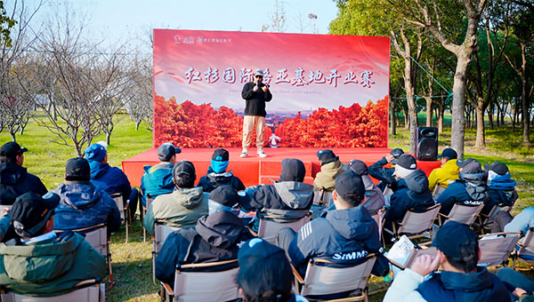 尊龙凯时[苏州景物园林设计,苏州景物园林施工,苏州文物古建修缮,苏州香山制造,苏州园林设计,苏州景物园林设计,苏州园林制造,苏州景物园林制造,苏州古修建修复]