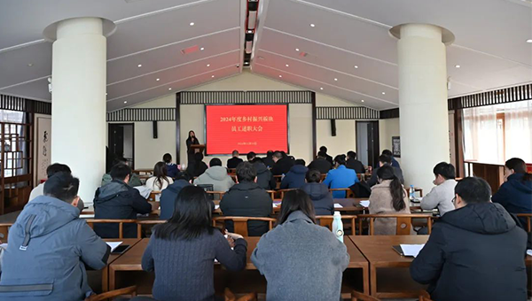 尊龙凯时[苏州景物园林设计,苏州景物园林施工,苏州文物古建修缮,苏州香山制造,苏州园林设计,苏州景物园林设计,苏州园林制造,苏州景物园林制造,苏州古修建修复]