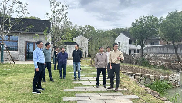 尊龙凯时[苏州景物园林设计,苏州景物园林施工,苏州文物古建修缮,苏州香山制造,苏州园林设计,苏州景物园林设计,苏州园林制造,苏州景物园林制造,苏州古修建修复]