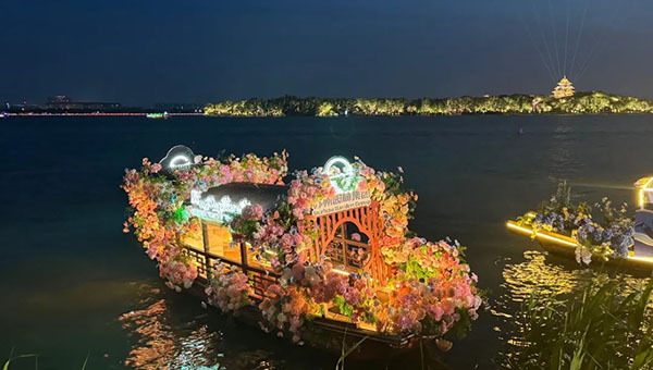 尊龙凯时[苏州景物园林设计,苏州景物园林施工,苏州文物古建修缮,苏州香山制造,苏州园林设计,苏州景物园林设计,苏州园林制造,苏州景物园林制造,苏州古修建修复]